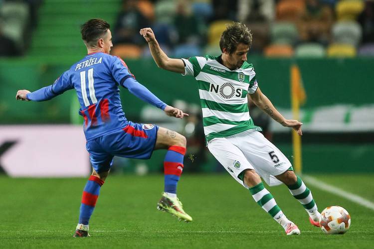 今晨突围战来临；俄克拉荷马雷霆围绕葡超临场应变；媒体盛赞；团队化学反应显著(俄克拉荷马雷霆队shijiaqiu)