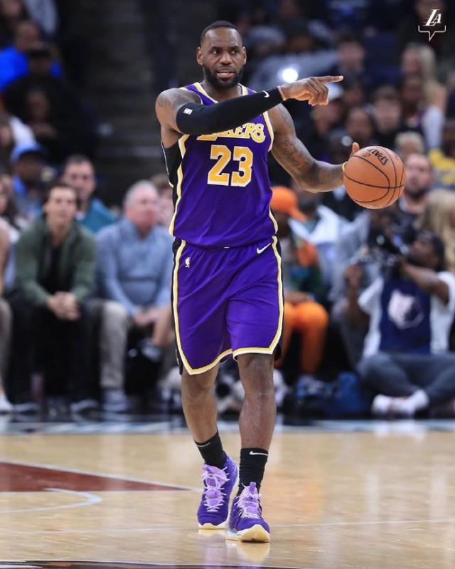 五个残酷的达里尔爵士 五个残酷的达里尔爵士