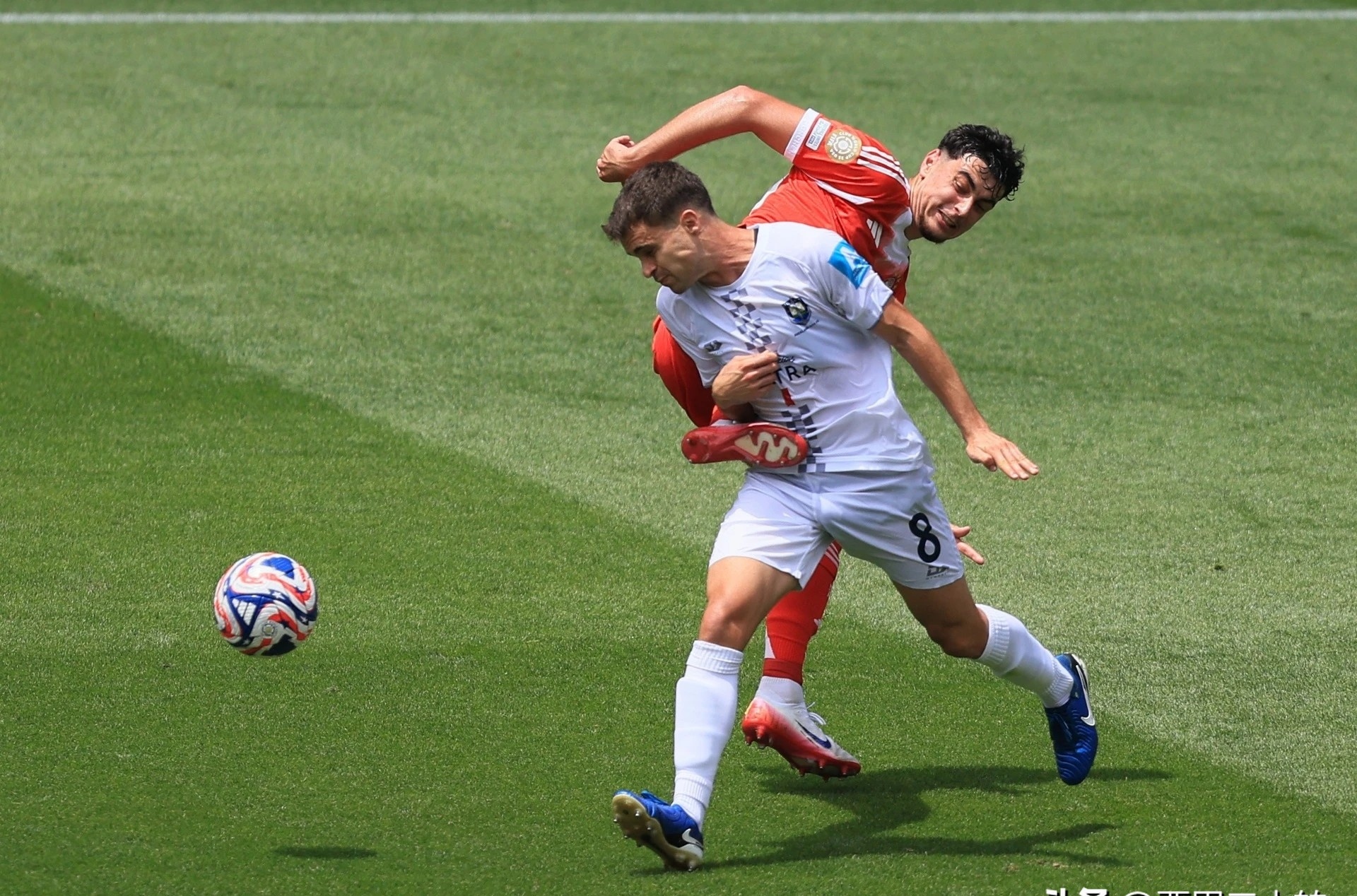 开云体育官网-关于今夜拜仁慕尼黑调整名单以备欧超杯，完成体检环节打磨，赛场秩序良好，细节决定成败的信息