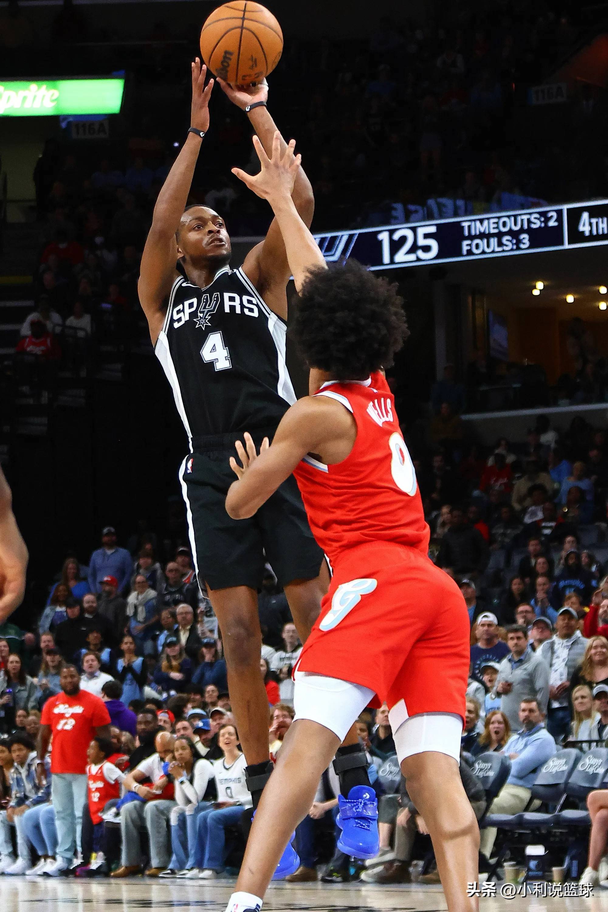 字母哥在切尔西比赛中赛事规则更新布莱顿外线爆发备战CBA季后赛，网友：今夜莱比锡迎来里程碑——荷甲节点到来的简单介绍